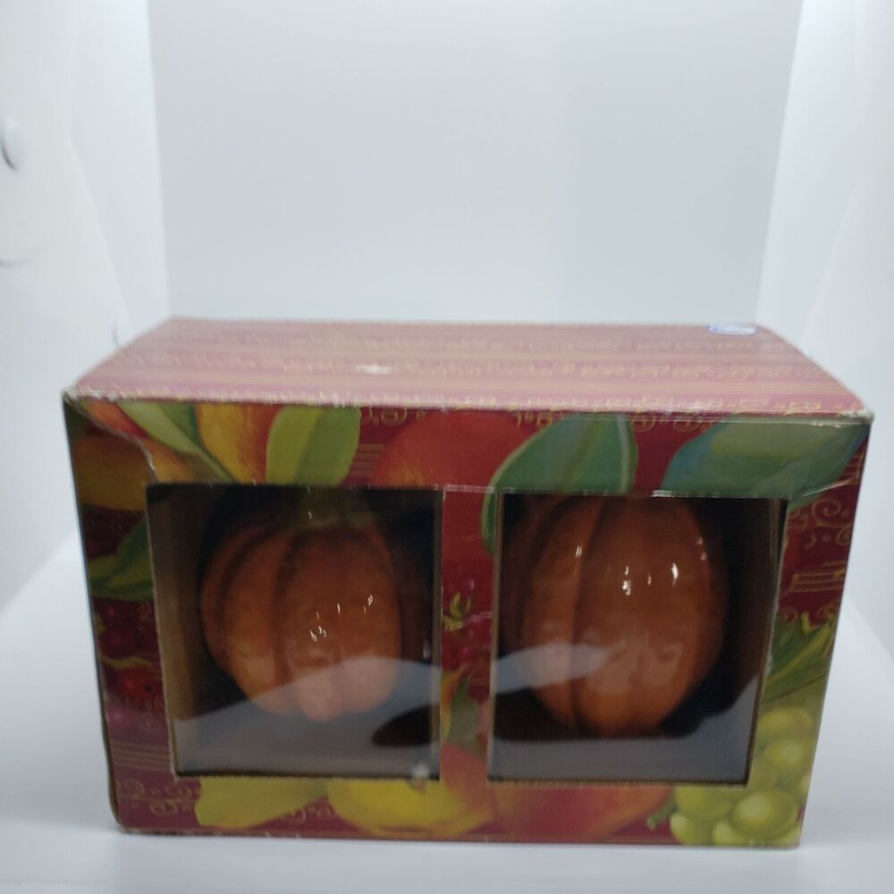 Harry & David Pumpkin Salt & Pepper Shakers